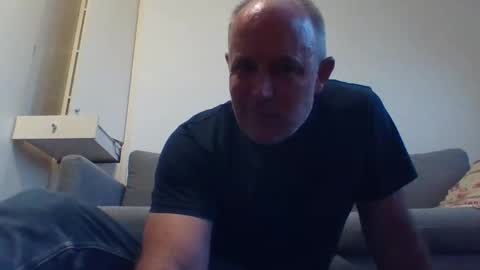 Snapshot of blackdog71 chatting on 02/26/25, 08:37 blackdog71 online show from 02/26/25, 08:37