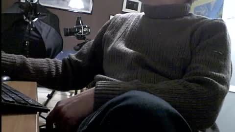 Snapshot of blackdwhite chatting on 11/22/25, 10:31 blackdwhite online show from 11/22/25, 10:31
