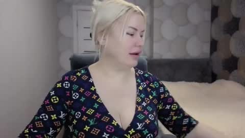 blackeyes11 online show from 11/09/25, 01:04