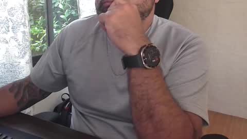 blackfirebird online show from 12/22/25, 08:06