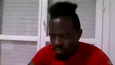 Snapshot of blackfrance44 chatting on 12/04/24, 03:43 blackfrance44 online show from 12/04/24, 03:43