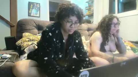 Snapshot of blackittys2 chatting on 05/13/26, 05:05 blackittys2 online show from 05/13/26, 05:05