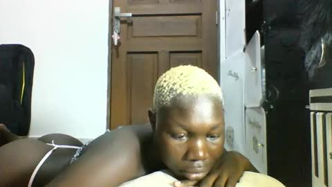 blackmarvel02 online show from 12/03/25, 07:05