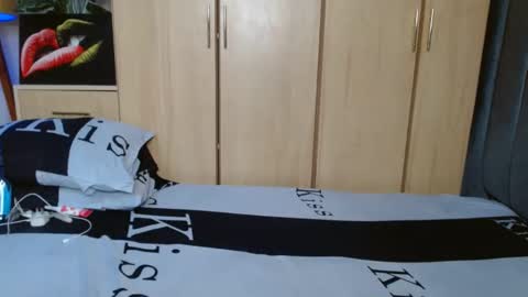 Smiley sylivia online show from 02/23/25, 06:28