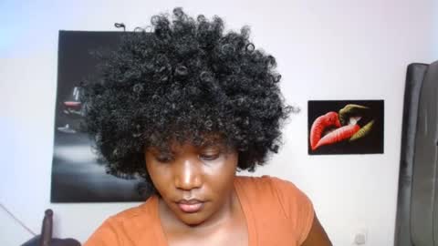 Snapshot of blackmellanin_ chatting on 06/29/26, 10:59 Smiley sylivia online show from 06/29/26, 10:59