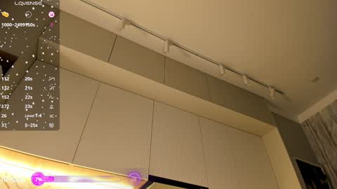 Karina online show from 01/26/25, 04:09