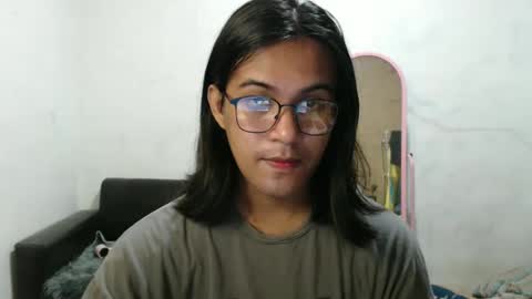 Ellez online show from 12/22/24, 06:15