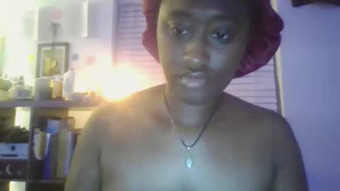 Snapshot of blackprincessstacy chatting on 04/25/26, 06:16 ask mme later online show from 04/25/26, 06:16