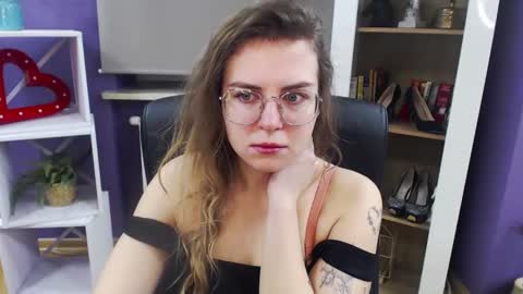 Z O E Y online show from 01/29/25, 05:30