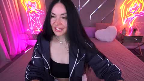 blacksilkqueen online show from 11/26/25, 02:07