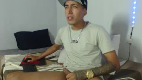 Snapshot of blackskull22x chatting on 11/05/25, 11:27 Scott IMDEPENDIENT MODEL online show from 11/05/25, 11:27