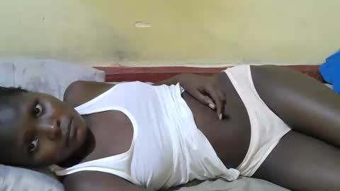 blackslim_girl2 online show from 10/31/25, 11:22