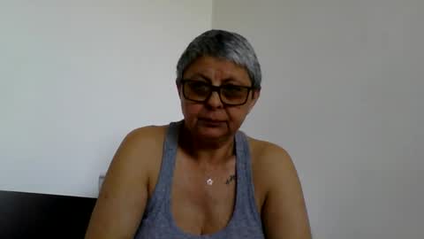Snapshot of blackwidow05 chatting on 05/24/26, 11:59 Black Widow online show from 05/24/26, 11:59