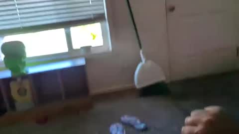 Snapshot of blackwolf94 chatting on 02/25/25, 08:41 Black wolf online show from 02/25/25, 08:41