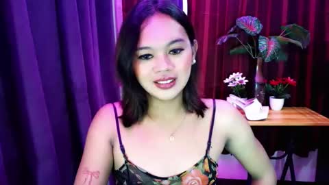 sweetyluna online show from 05/18/26, 07:20