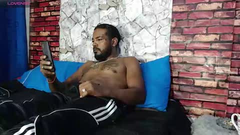 Snapshot of blade_foxx chatting on 04/15/26, 10:43 Richard online show from 04/15/26, 10:43