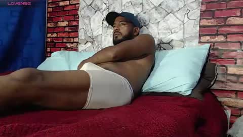 Snapshot of blade_foxx chatting on 04/28/26, 02:38 Richard online show from 04/28/26, 02:38
