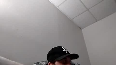 Snapshot of blahblam420 chatting on 02/10/25, 04:19 blahblam420 online show from 02/10/25, 04:19