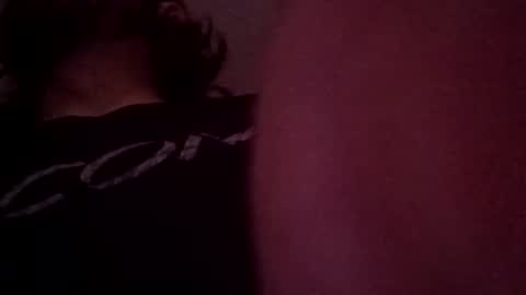 Snapshot of blahblam420 chatting on 11/18/25, 04:28 blahblam420 online show from 11/18/25, 04:28