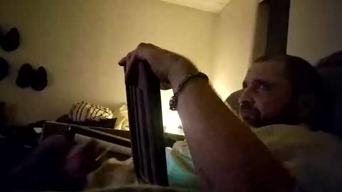 Snapshot of blahblam420 chatting on 03/08/26, 01:15 blahblam420 online show from 03/08/26, 01:15