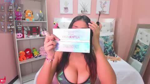 Snapshot of blaiir_moon chatting on 03/17/26, 07:06 blaiir_moon online show from 03/17/26, 07:06