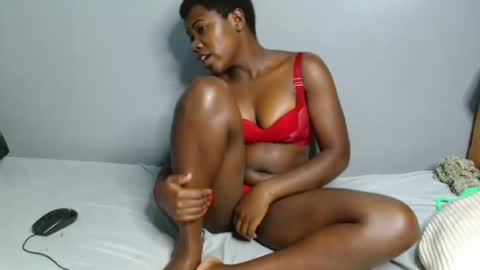 Snapshot of blair_sue chatting on 06/23/26, 11:52 love online show from 06/23/26, 11:52
