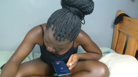 Snapshot of blair_sue chatting on 07/08/26, 12:09 love online show from 07/08/26, 12:09