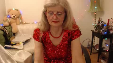 Snapshot of blairfort chatting on 12/17/24, 08:21 blairfort online show from 12/17/24, 08:21