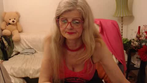 Snapshot of blairfort chatting on 01/25/25, 10:50 blairfort online show from 01/25/25, 10:50