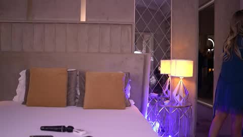 BlairSanders online show from 09/26/25, 06:01