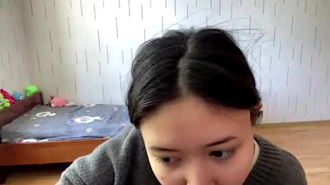 Mila online show from 04/29/26, 08:07