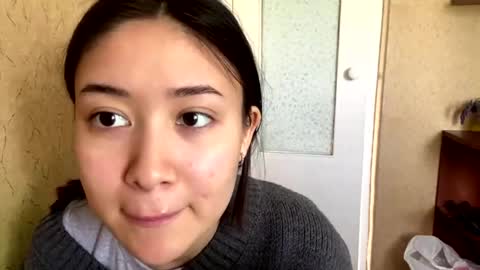 Mila online show from 05/09/26, 05:56