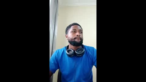 Snapshot of blakchiise chatting on 04/23/26, 12:29 blakchiise online show from 04/23/26, 12:29