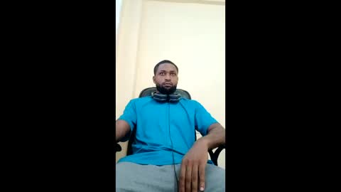 Snapshot of blakchiise chatting on 04/30/26, 04:19 blakchiise online show from 04/30/26, 04:19