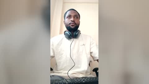 Snapshot of blakchiise chatting on 05/24/26, 05:23 blakchiise online show from 05/24/26, 05:23