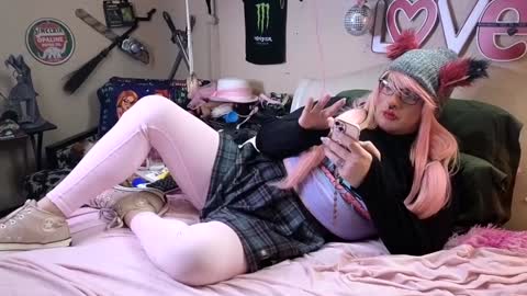 Blakely Morningstar   online show from 01/28/25, 10:23