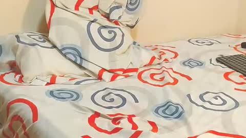 Snapshot of blakeshatter chatting on 02/27/25, 10:09 blakeshatter online show from 02/27/25, 10:09