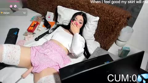 Snapshot of blancasuarez chatting on 09/16/25, 09:05 MY VIDEOS THAT WILL MAKE YOU CUM - online show from 09/16/25, 09:05