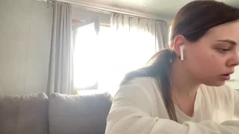 Snapshot of blanchbunt chatting on 06/29/26, 10:15 Angel online show from 06/29/26, 10:15