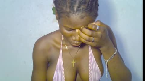 Snapshot of blaq_melanin chatting on 01/17/26, 07:35 nikky00 online show from 01/17/26, 07:35