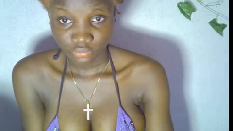 Snapshot of blaq_melanin chatting on 02/12/26, 08:31 nikky00 online show from 02/12/26, 08:31