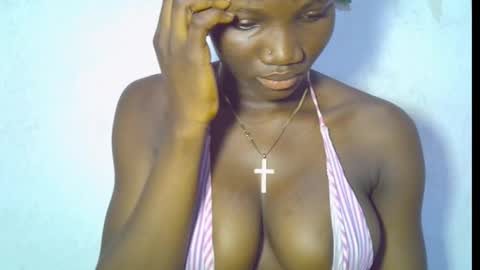 Snapshot of blaq_melanin chatting on 02/16/26, 08:43 nikky00 online show from 02/16/26, 08:43