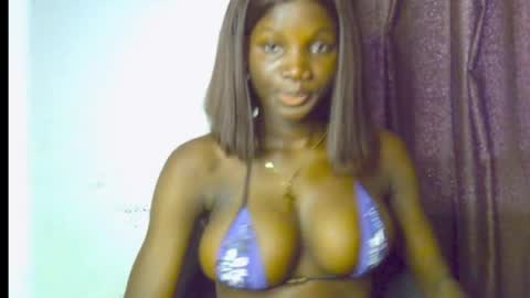 nikky00 online show from 04/11/26, 11:03