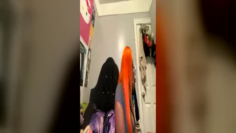 Snapshot of blasiangyal chatting on 06/18/26, 02:01 blasiangyal online show from 06/18/26, 02:01