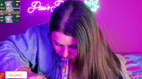 Snapshot of blazedpaux chatting on 12/23/25, 12:08 Pau online show from 12/23/25, 12:08