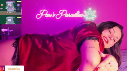 Snapshot of blazedpaux chatting on 01/18/26, 04:27 Pau online show from 01/18/26, 04:27