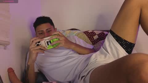 Snapshot of bleesd_anto chatting on 11/29/25, 01:08 bleesd_anto online show from 11/29/25, 01:08