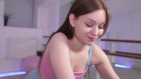 Snapshot of bless_sheila chatting on 09/16/25, 01:50 SHEILA online show from 09/16/25, 01:50