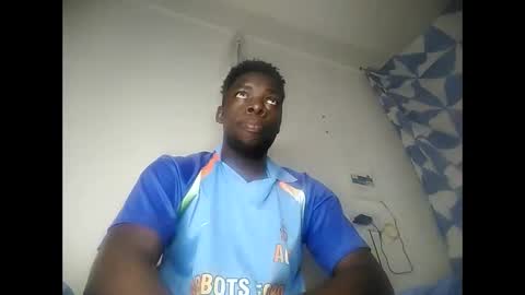 Snapshot of blesse_mixed chatting on 10/07/25, 07:38 Black  brown online show from 10/07/25, 07:38
