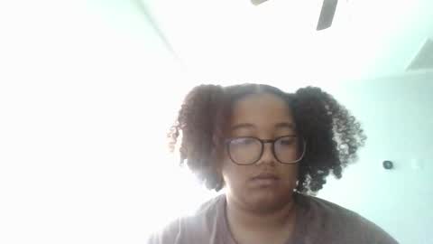 Snapshot of blessica_eddieluv6996 chatting on 04/16/26, 12:00 BLESSICA EDDIE LOVE online show from 04/16/26, 12:00
